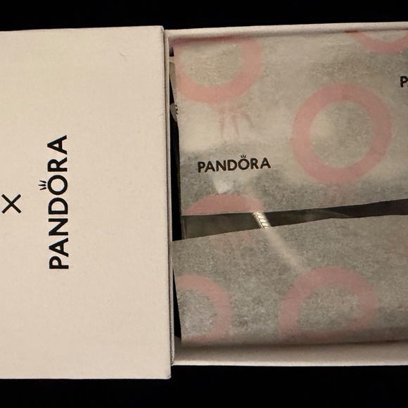 Fantasyland Castle Shooting Star Snake Chain Bracelet by Pandora, size 7.9 - Picture 4 of 6